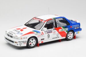 Mitsubishi Galant VR-4 #9 K. Eriksson / S. Parmander RAC Rally 1990 IXO 1:18 18RMC192A Kovina