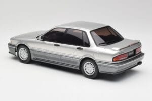 Mitsubishi Galant VR-4 Srebrna IXO 1:18 18CMC191 Kovina – slika 5 od 6