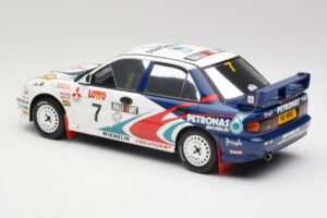 Mitsubishi Lancer Evo 3 Group A #4 T. Makinen / S. Harjanne Rally Australia 1996 Otto 1:18 OT475 Smola – slika 5 od 6