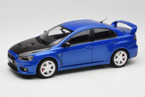 Mitsubishi Lancer Evolution X Moder OEM 1:18 MLE01 Kovina