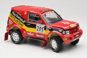 Mitsubishi Pajero Rallye Raid #205 Paris-Dakar Rally 2001 Solido 1:18 9022 Kovina – slika 6 od 8