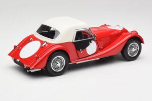 Morgan 4/4 Plus Competition Hardtop Rdeč Kyosho 1:18 08114R Kovina – slika 3 od 8