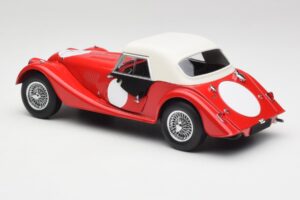 Morgan 4/4 Plus Competition Hardtop Rdeč Kyosho 1:18 08114R Kovina – slika 7 od 8
