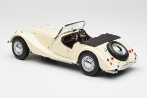 Morgan 4/4 Series II Bel Kyosho 1:18 08111W Kovina – slika 7 od 8