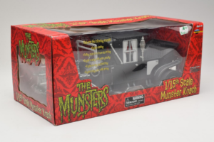 Munsters Koach The Munsters Diamond 1:15 214640 Kovina – slika 2 od 3