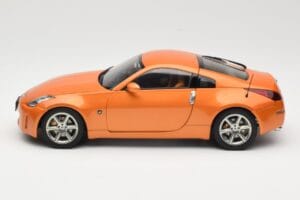 Nissan 350Z Z33 Sunset Orange AUTOart 1:18 77312 Kovina – slika 4 od 8