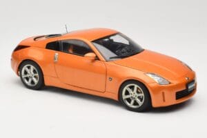 Nissan 350Z Z33 Sunset Orange AUTOart 1:18 77312 Kovina – slika 6 od 8
