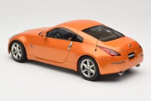 Nissan 350Z Z33 Sunset Orange AUTOart 1:18 77312 Kovina – slika 7 od 8