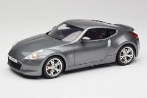 Nissan 370Z Z34 Gun Metallic Otto 1:18 OT465 Smola
