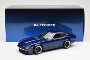 Nissan Fairlady Z S30 Devil Z Wangan Midnight Film AUTOart 1:18 77451 Kovina – slika 8 od 8