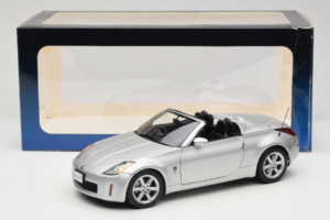 Nissan Fairlady Z Z33 Roadster Diamond Silver AUTOart 1:18 77376 Kovina – slika 8 od 8