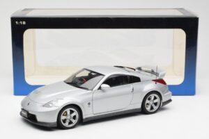 Nissan Fairlady Z Z34 NISMO Type 380RS Srebrn AUTOart 1:18 77401 Kovina – slika 8 od 8