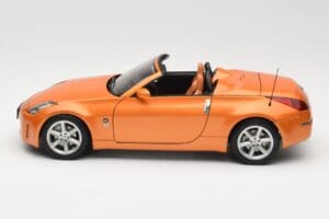 Nissan Fairlady Z Z33 Roadster Sunset Orange AUTOart 1:18 77377 Kovina – slika 4 od 8