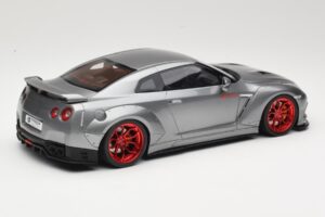 Nissan GT-R R35 Prior Design Siv GT Spirit 1:18 GT243 Smola – slika 2 od 6