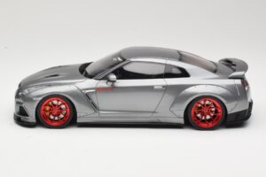 Nissan GT-R R35 Prior Design Siv GT Spirit 1:18 GT243 Smola – slika 3 od 6