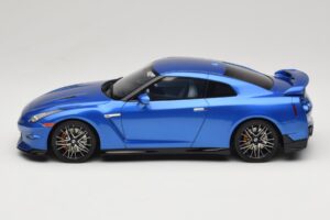 Nissan GT-R R35 Skyline Edition Bayside Blue GT Spirit 1:18 GT521 Smola – slika 3 od 6