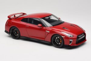 Nissan GT-R R35 Track Edition NISMO Vibrant Red MotorHelix 1:18 M83511 Kovina – slika 6 od 8