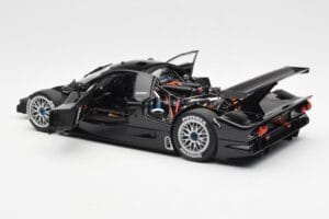 Nissan R390 GT1 #0 24 Hours of Le Mans 1998 AUTOart 1:18 89878 Kovina – slika 5 od 8