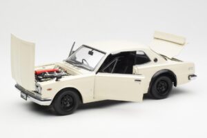 Nissan Skyline 2000 GT-R KPGC110 Bel Kyosho 1:18 08127W Kovina – slika 2 od 8
