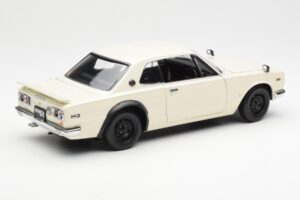 Nissan Skyline 2000 GT-R KPGC110 Bel Kyosho 1:18 08127W Kovina – slika 3 od 8