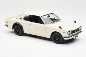 Nissan Skyline 2000 GT-R KPGC110 Bel Kyosho 1:18 08127W Kovina – slika 6 od 8