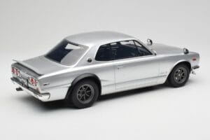 Nissan Skyline C10 2000 GT-R Srebrna Otto 1:12 G094 Smola – slika 2 od 6