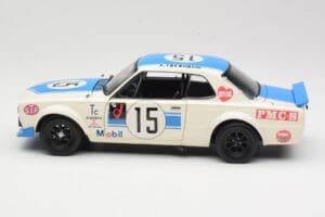 Nissan Skyline 2000GT-R KPGC10 #15 K. Takahashi Nissan Works JTCC 1972 Kyosho 1:18 08122B Kovina – slika 4 od 8