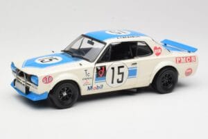 Nissan Skyline 2000GT-R KPGC10 #15 K. Takahashi Nissan Works JTCC 1972 Kyosho 1:18 08122B Kovina