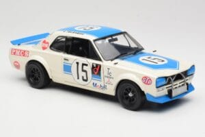 Nissan Skyline 2000GT-R KPGC10 #15 K. Takahashi Nissan Works JTCC 1972 Kyosho 1:18 08122B Kovina – slika 6 od 8