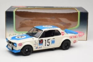 Nissan Skyline 2000GT-R KPGC10 #15 K. Takahashi Nissan Works JTCC 1972 Kyosho 1:18 08122B Kovina – slika 8 od 8