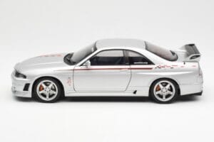 Nissan Skyline GT-R R33 R-Tune Srebrna AUTOart 1:18 77326 Kovina – slika 4 od 8