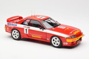 Nissan Skyline GT-R R32 #1 J. Richards / M. Skaife Bathurst 1000 Winner 1992 AUTOart 1:18 89279 Kovina – slika 6 od 8