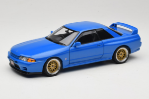 Nissan Skyline GT-R R32 V-Spec II Tuned Moder AUTOart 1:18 77415 Kovina