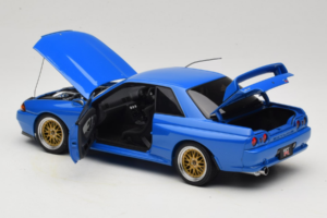 Nissan Skyline GT-R R32 V-Spec II Tuned Moder AUTOart 1:18 77415 Kovina – slika 5 od 8