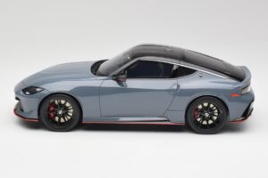 Nissan Z RZ34 NISMO Stealth Siv GT Spirit 1:18 GT484 Smola – slika 3 od 6