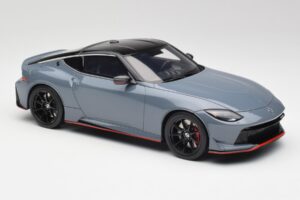 Nissan Z RZ34 NISMO Stealth Siv GT Spirit 1:18 GT484 Smola – slika 4 od 6