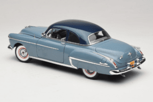 Oldsmobile 88 Moder Grease Auto World 1:18 AWSS103/06 Kovina – slika 7 od 8