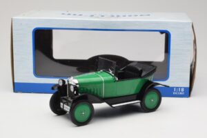 Opel 4 PS Laubfrosch Zelena MCG 1:18 MCG18050 Kovina – slika 6 od 6