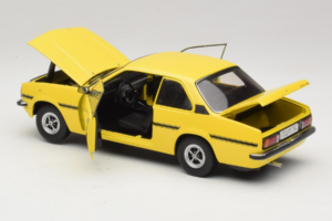 Opel Ascona B SR Rumen Opraskana Sprednja Stran Sun Star 1:18 5384 Kovina – slika 6 od 9