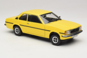 Opel Ascona B SR Rumen Opraskana Sprednja Stran Sun Star 1:18 5384 Kovina – slika 7 od 9