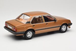 Opel Ascona C Berlina Beige Metallic MCG 1:18 MCG18459 Kovina – slika 2 od 6