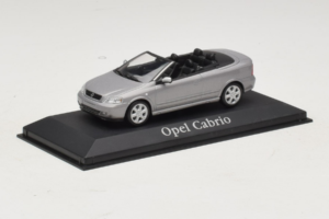 Opel Astra G Kabriolet Grey Metallic Minichamps 1:43 ASTRA001 Kovina – slika 2 od 4