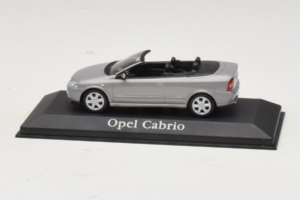 Opel Astra G Kabriolet Grey Metallic Minichamps 1:43 ASTRA001 Kovina