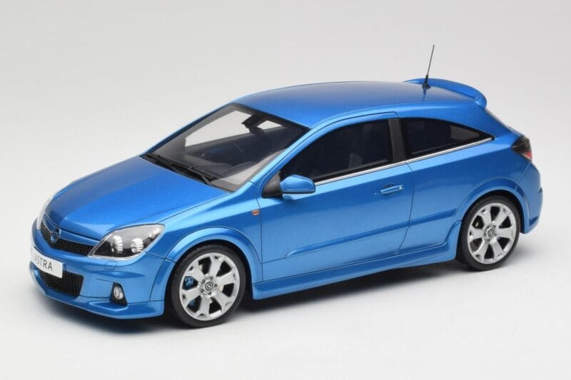 Opel Astra H OPC Arden Blue Otto 1:18 OT473 Smola