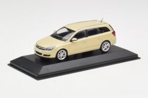 Opel Astra H Karavan Rumen Minichamps 1:43 1799098 Kovina – slika 2 od 4