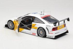 Opel Calibra V6 #21 N. Amorim DTM 1995 UT Models 1:18 180954221 Kovina – slika 5 od 8