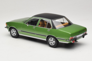 Opel Commodore B Zelena MCG 1:18 MCG18565 Kovina – slika 5 od 6