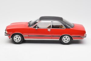 Opel Commodore B GS/E Rdeč Otto 1:18 OT159 Smola – slika 3 od 6