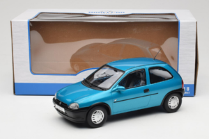 Opel Corsa B Blue Metallic MCG 1:18 MCG18514 Kovina – slika 6 od 6