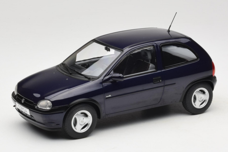 Opel Corsa B Dark Blue Metallic MCG 1:18 MCG18905 Kovina